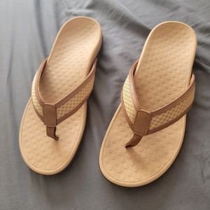 Vionic orthopedic shoes